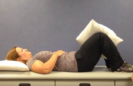 izometrik kasılma egzersizi için kalca yaklastirma -Hip Adduction